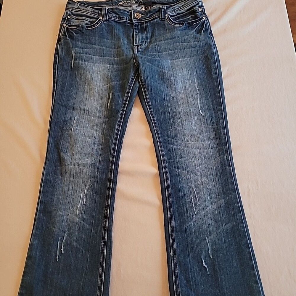 ANM Jeans Women's Rhinestone Embellished Pockets Medium Wash Blue 15/16 Size 31
